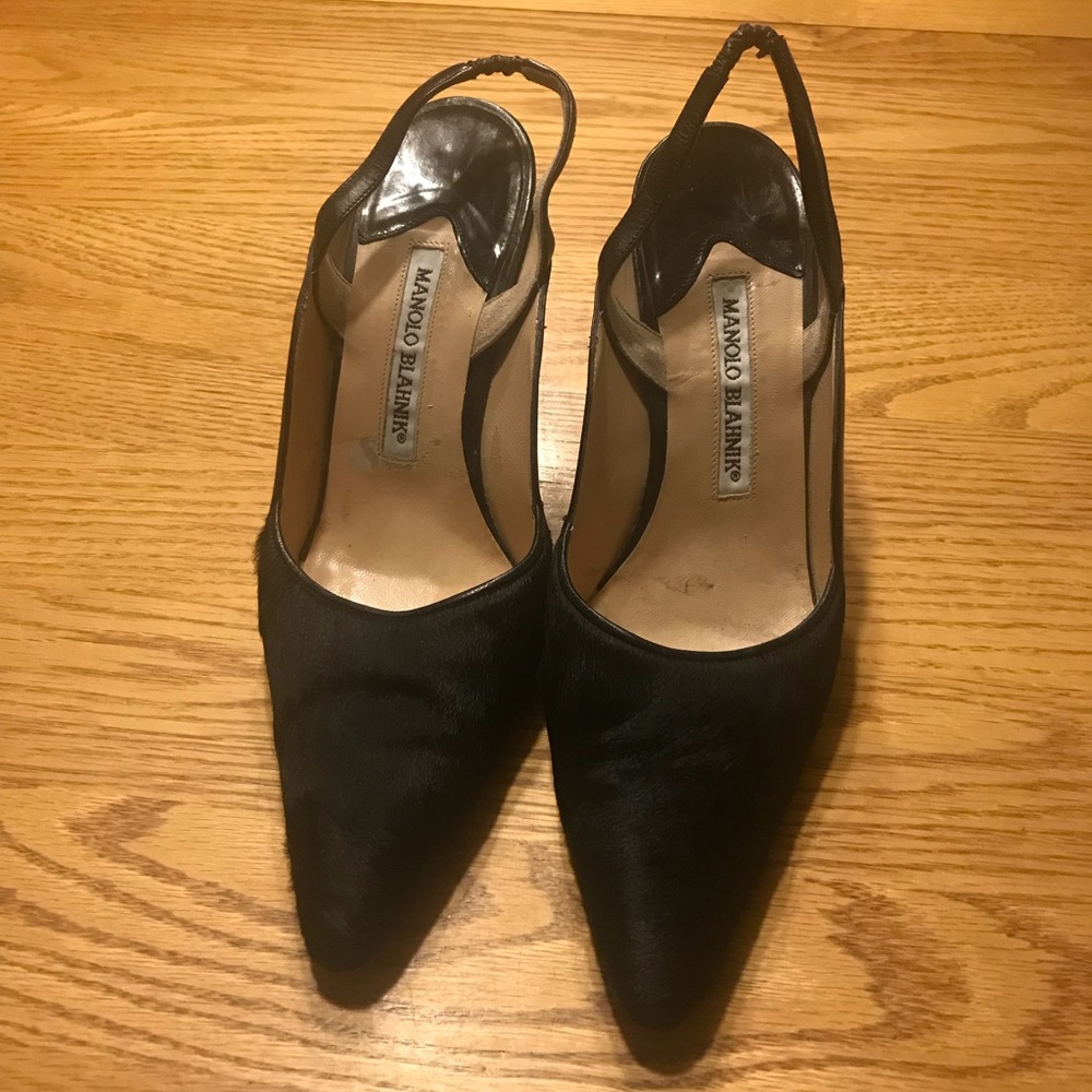 Classy Black Halter Pump